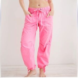Aerie Avenue Baggy Cargo Pants Hot Pink Size XS
